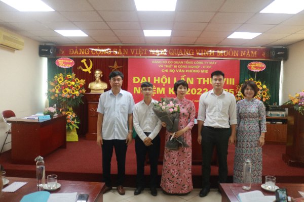 Đại hội Chi bộ Văn phòng Cơ quan Tổng công ty khóa VIII, nhiệm kỳ 2022 -2025